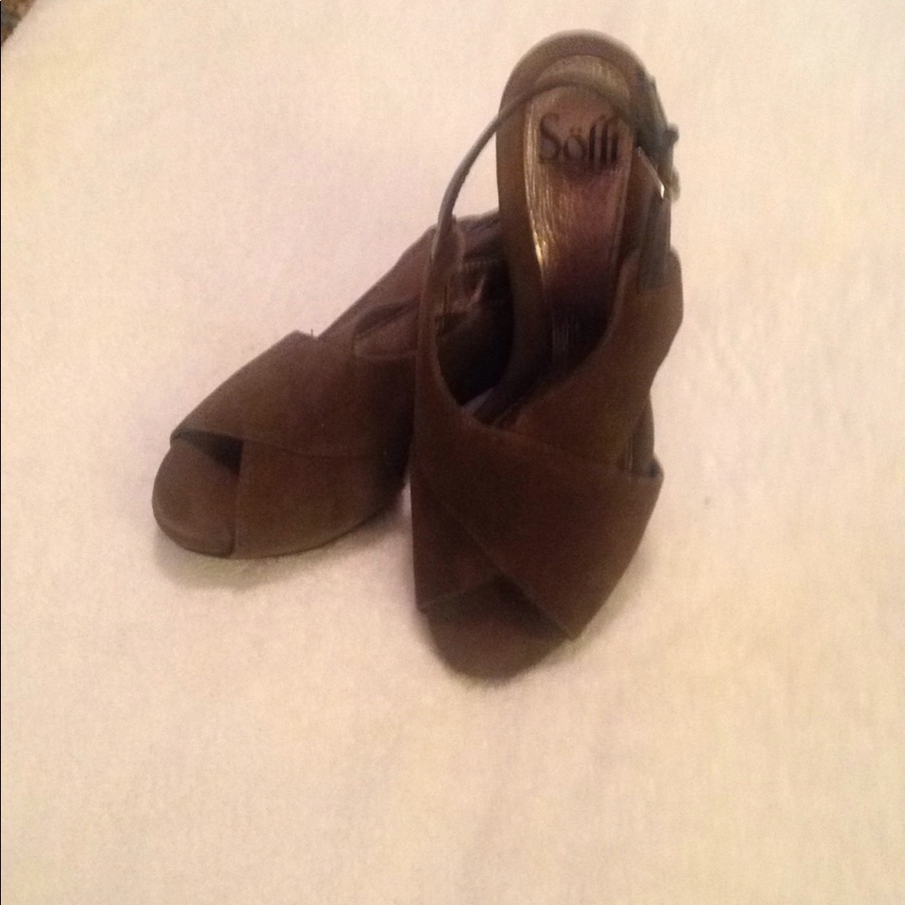 Sofft Suede 7.5 heels